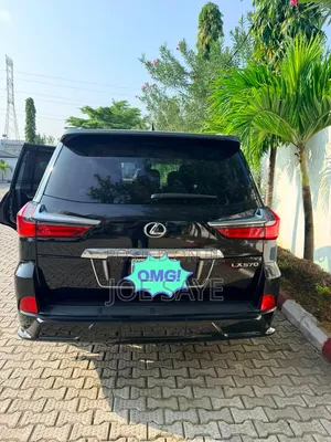 Lexus LX 570 AWD 2019 Black