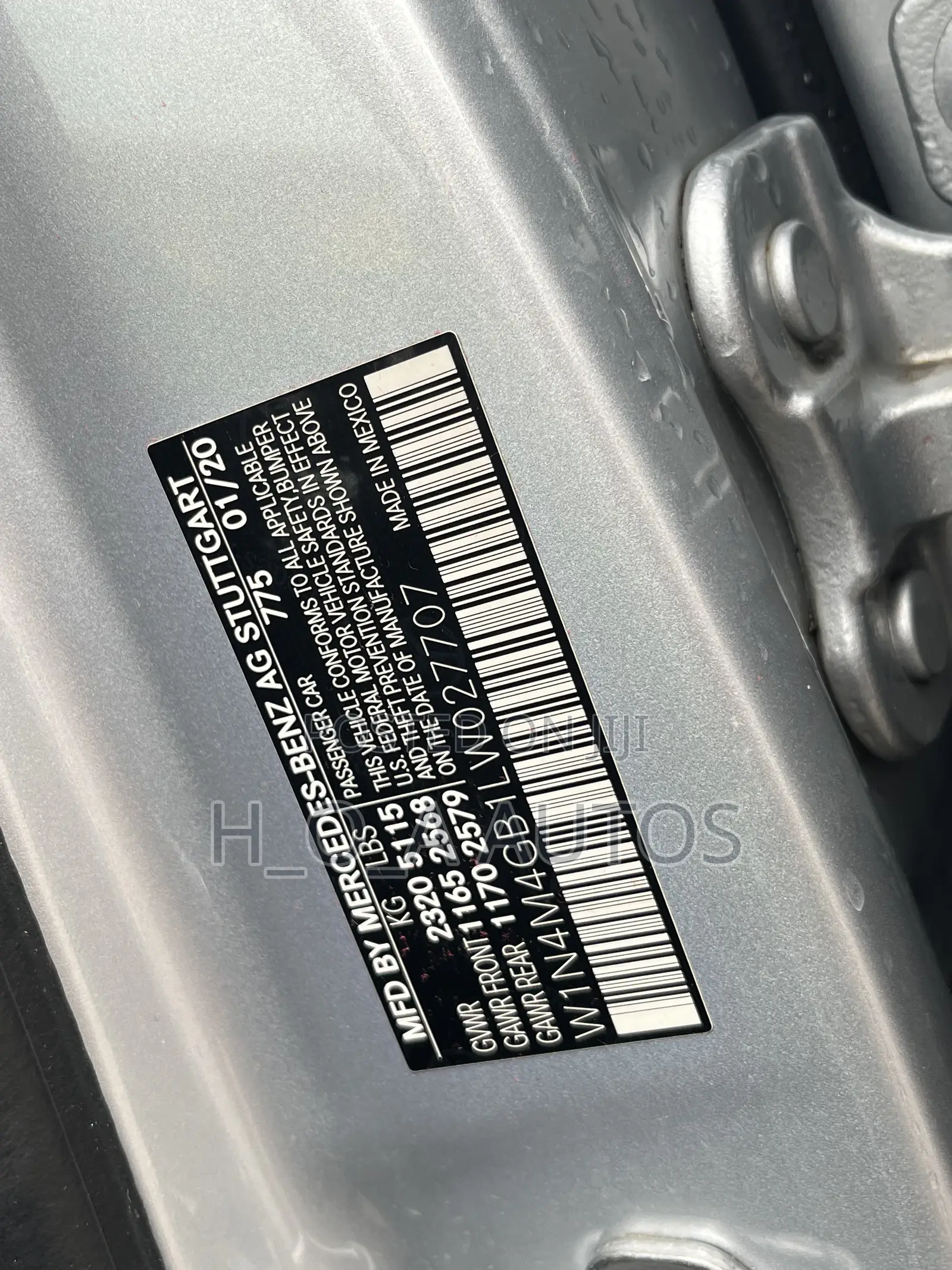Mercedes-Benz GLB-Class GLB 250 4MATIC 2020 Silver