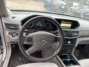 Mercedes-Benz E350 2011 Silver