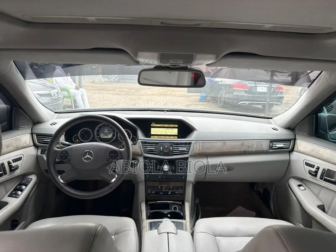 Mercedes-Benz E350 2011 Silver