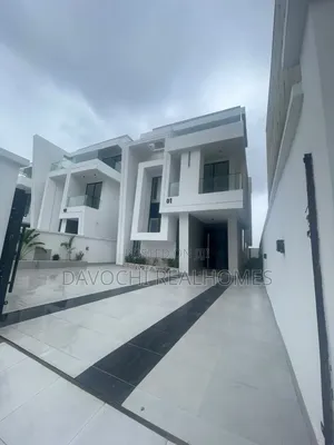 5bdrm Duplex in Lekki Phase 1 for sale