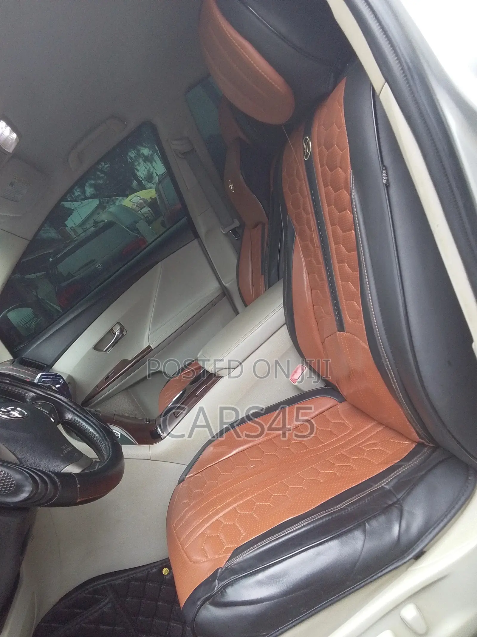 Toyota Venza 2011 Silver