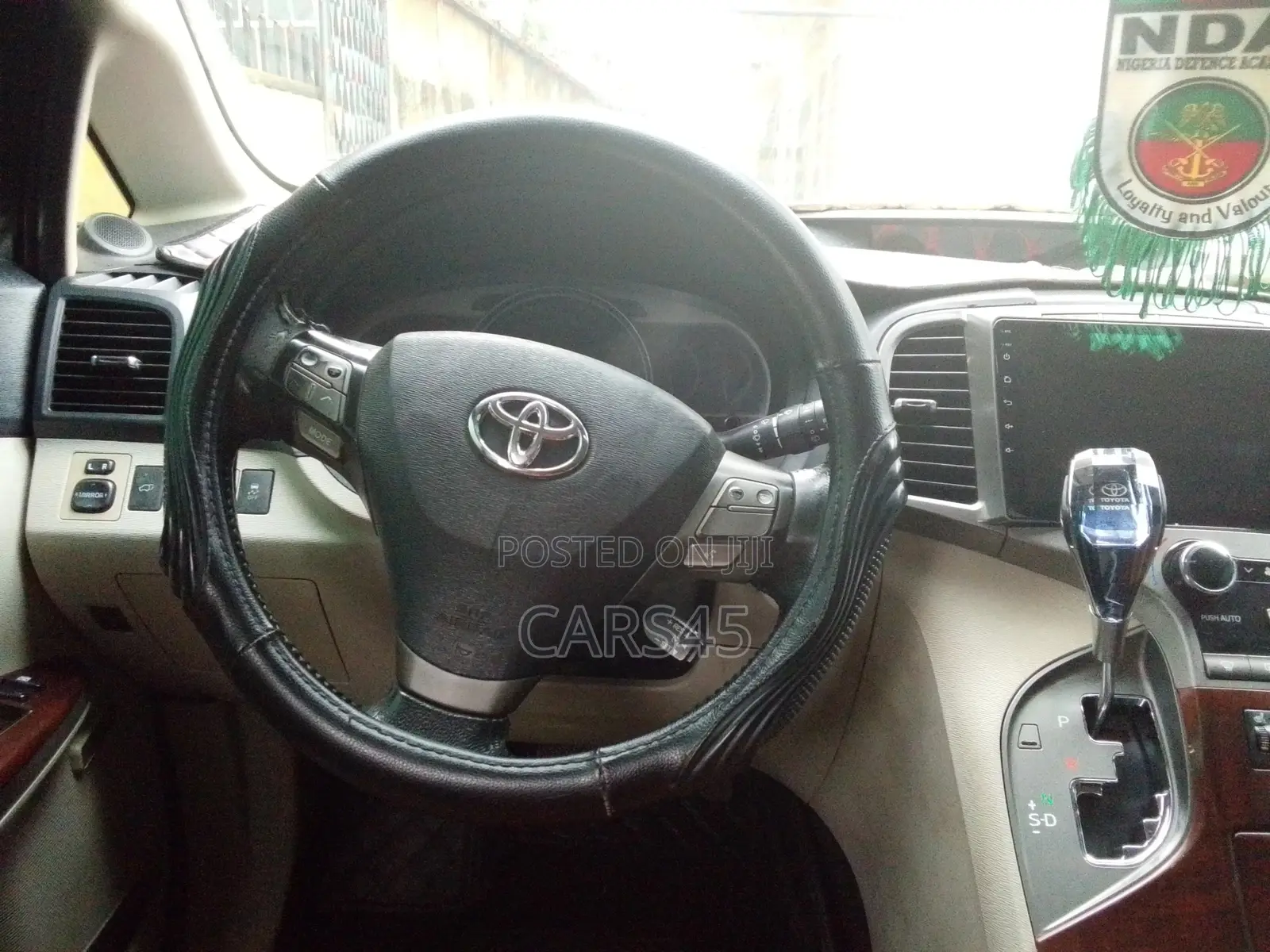 Toyota Venza 2011 Silver