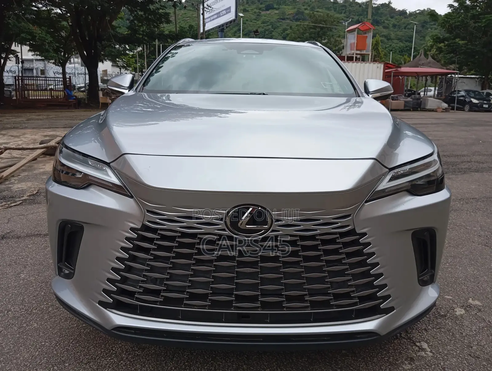 Lexus RX 2025 Silver