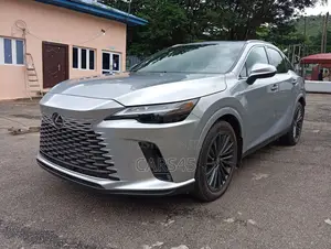 Lexus RX 2025 Silver