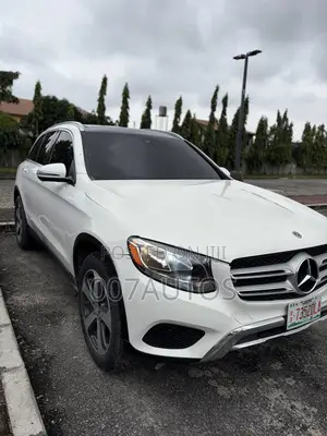 Mercedes-Benz GLC-Class 2017 White