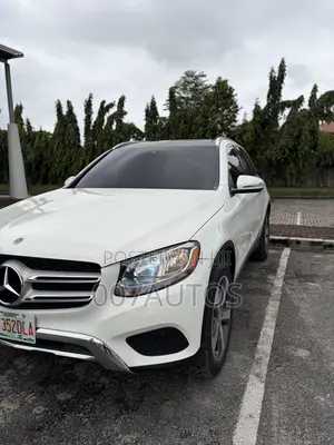 Mercedes-Benz GLC-Class 2017 White