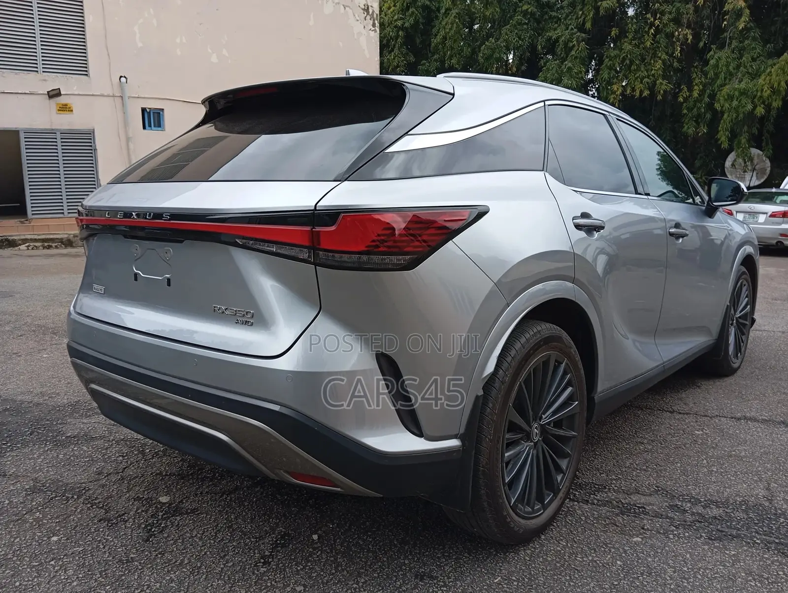 Lexus RX 2025 Silver