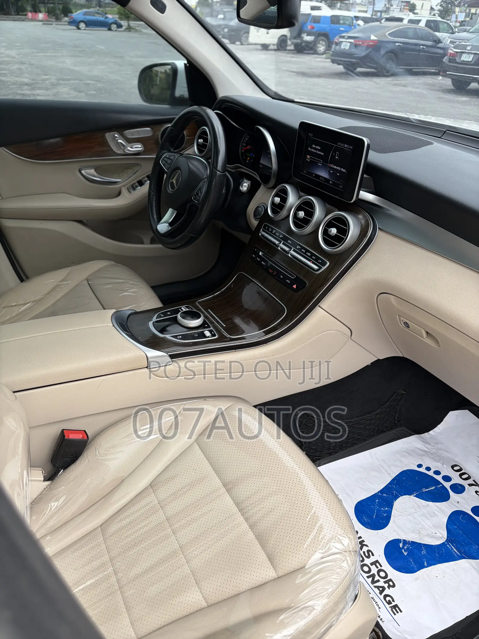 Mercedes-Benz GLC-Class 2017 White