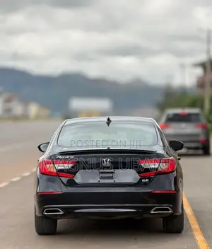 Honda Accord Sport 2.0T 2018 Black