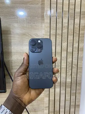 Apple iPhone 16 Pro 256 GB Black
