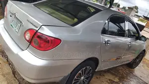 Toyota Corolla 2004 Silver