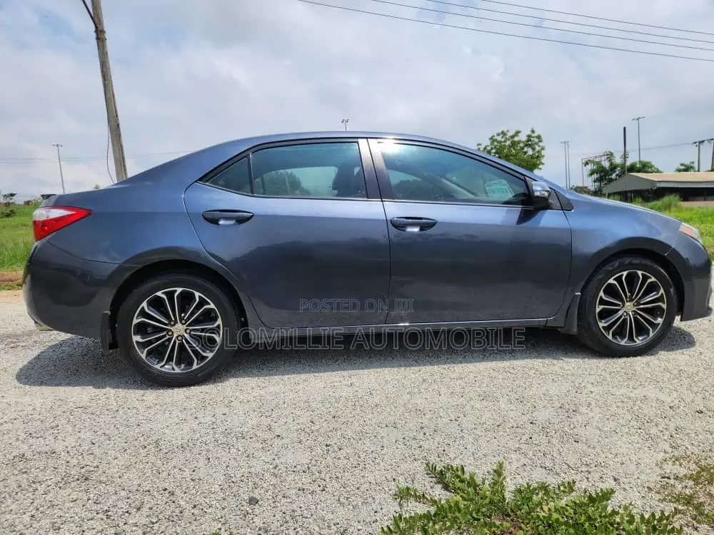 Toyota Corolla 2014 Gray