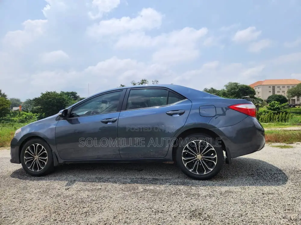 Toyota Corolla 2014 Gray