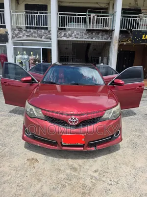 Toyota Camry 2013 Red