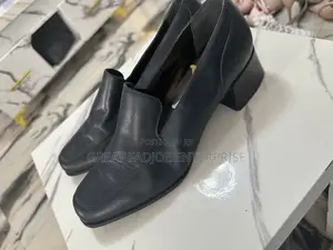 Classic Black Low-Heel Loafers