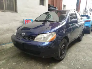 Toyota Echo 1999 Blue