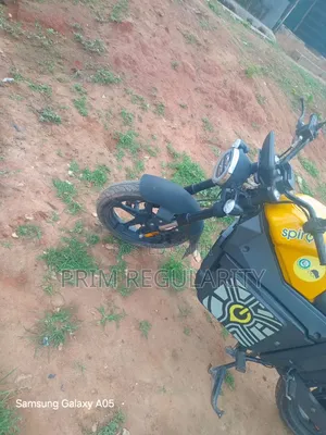 Spark Ride M8 2021 Yellow