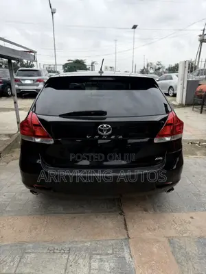 Toyota Venza V6 AWD 2011 Black