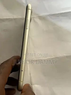 Apple iPhone 11 64 GB White