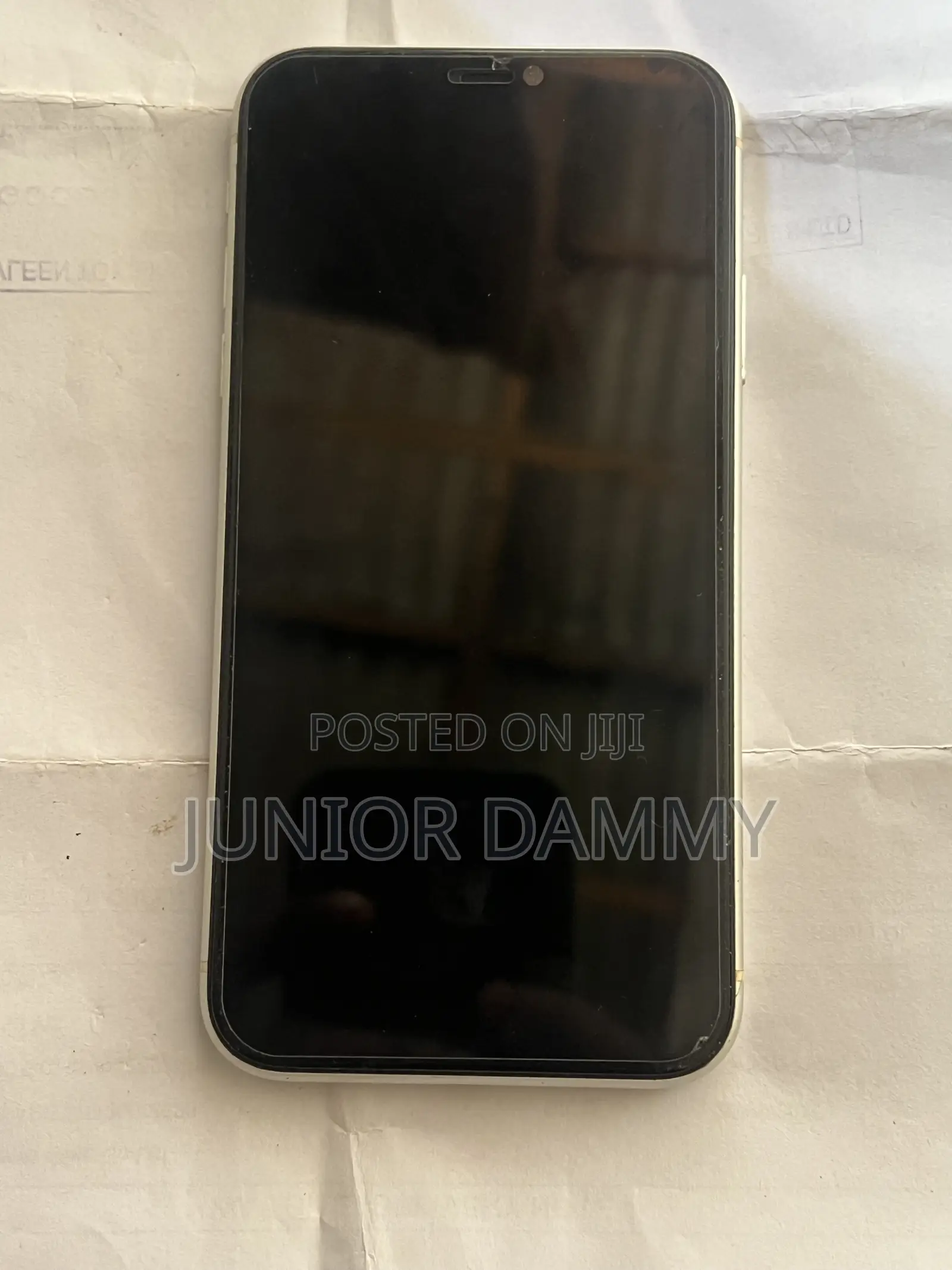 Apple iPhone 11 64 GB White
