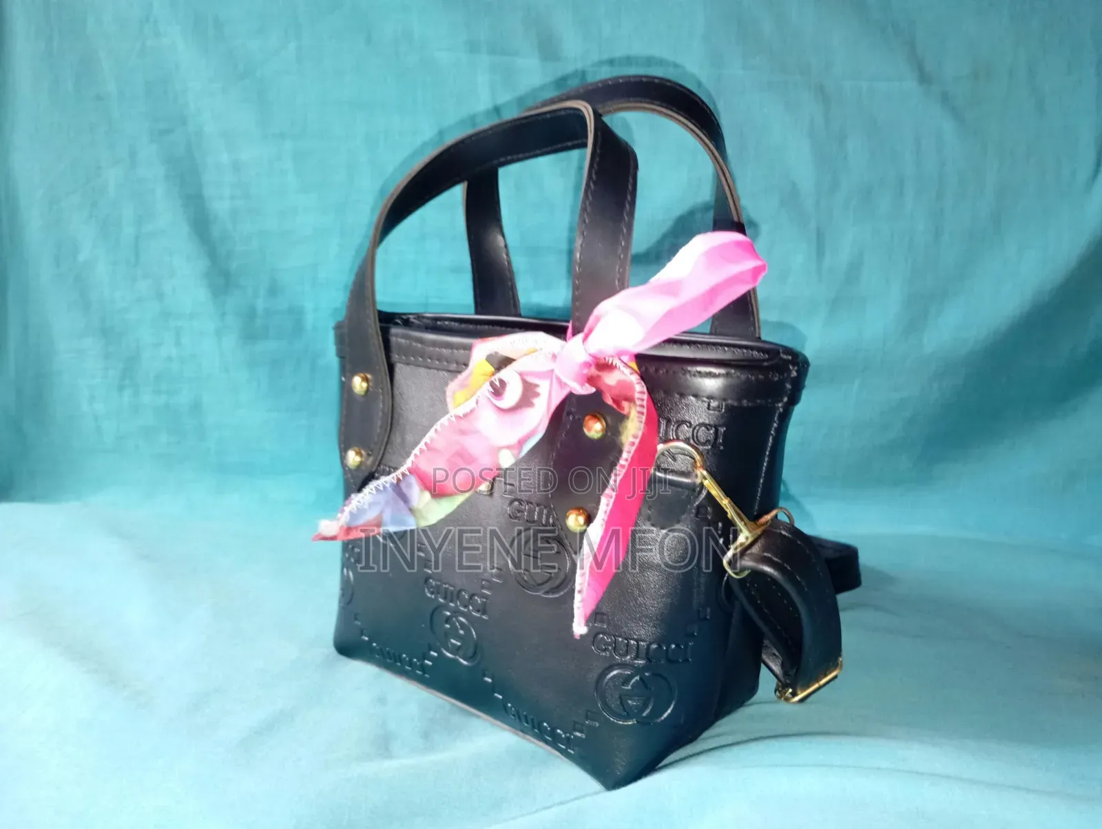 Long Strab Spot Able Bag