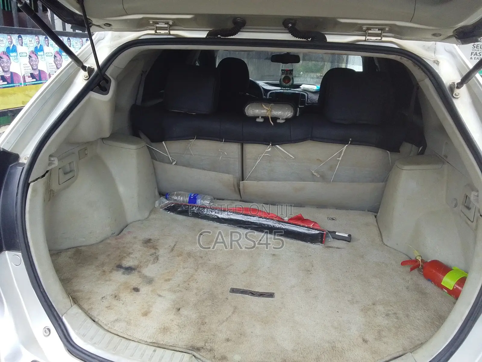 Toyota Venza 2011 Silver