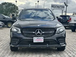Mercedes-Benz GLC-Class 2017 Black