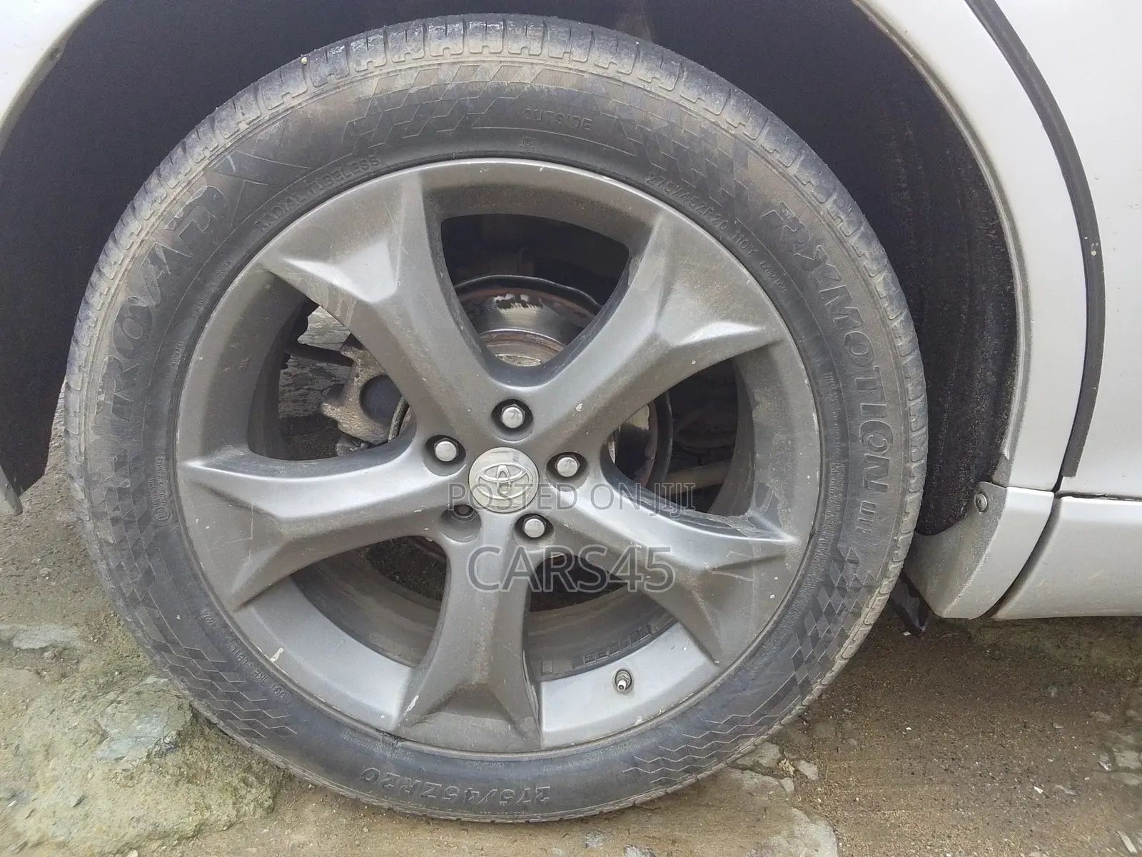 Toyota Venza 2011 Silver