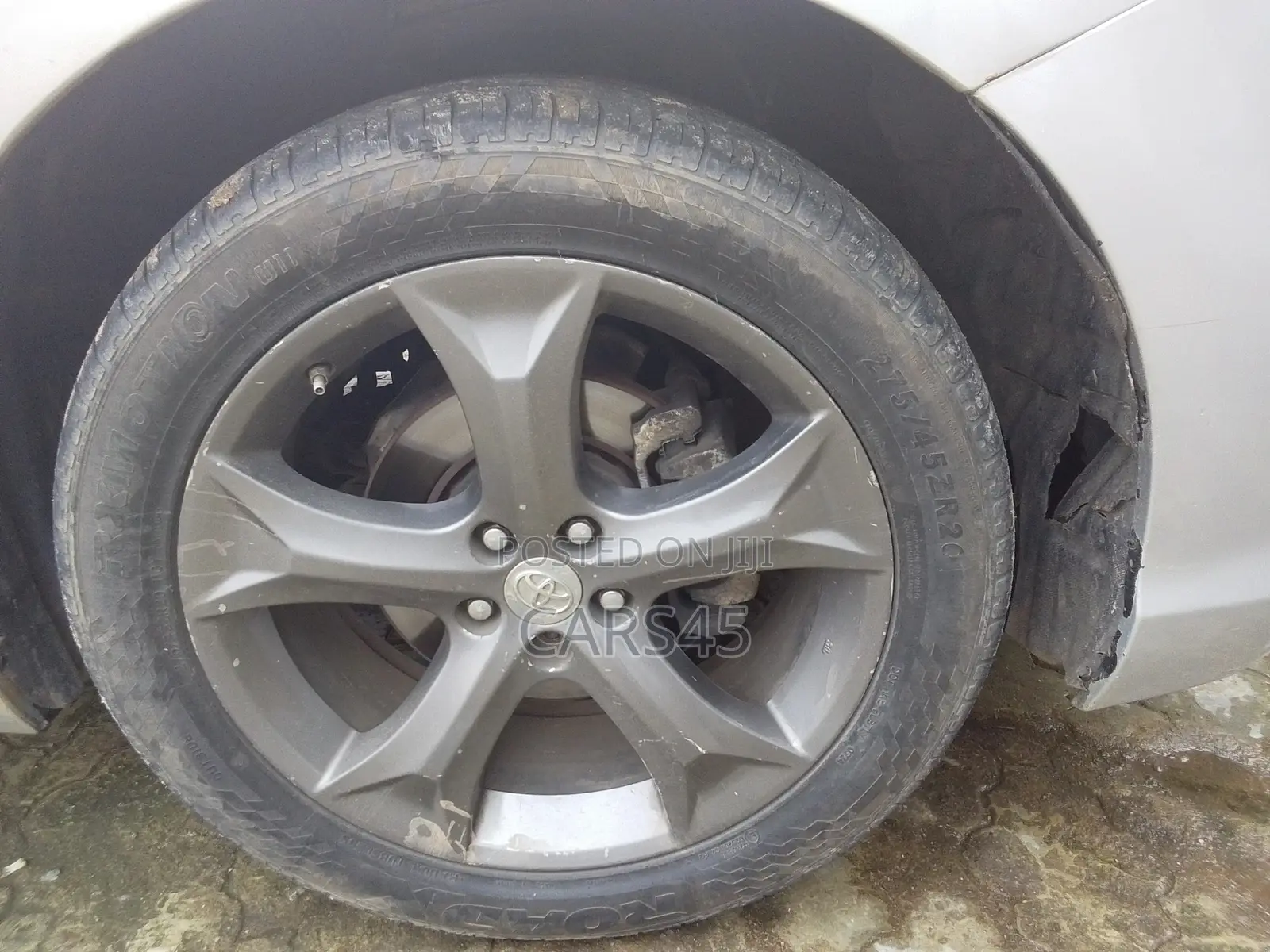 Toyota Venza 2011 Silver