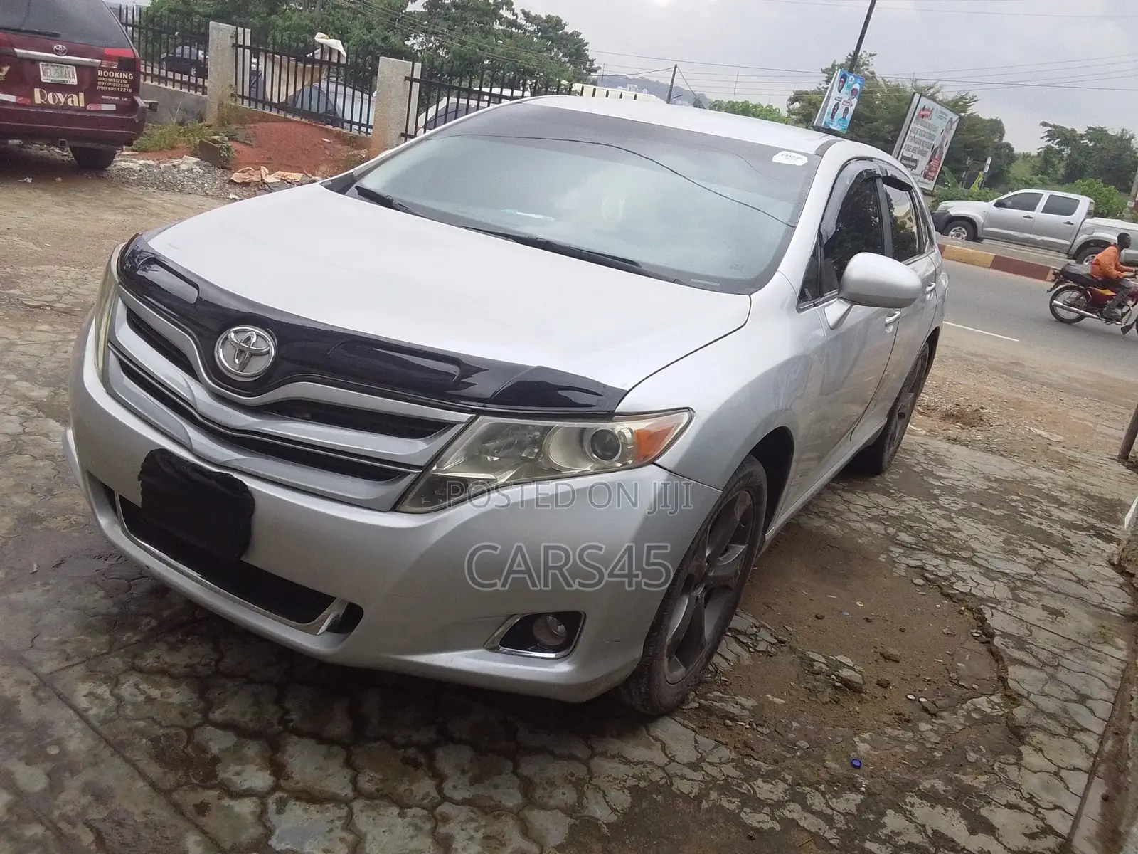 Toyota Venza 2011 Silver