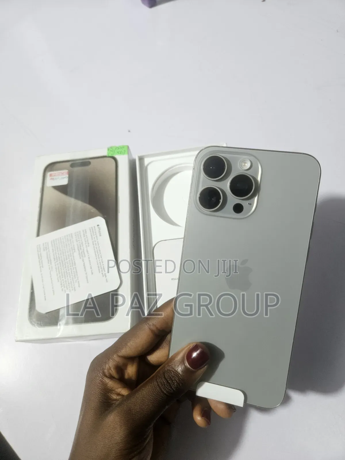 Apple iPhone 15 Pro Max 256 GB Silver