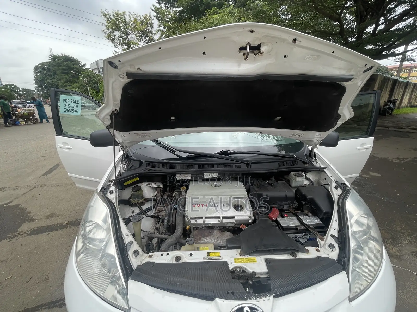 Toyota Sienna 2006 White