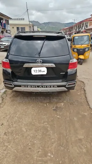 Toyota Highlander 2013 Black