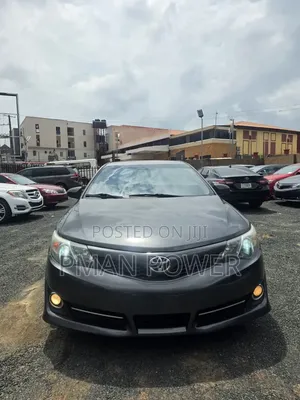 Toyota Camry 2014 Gray