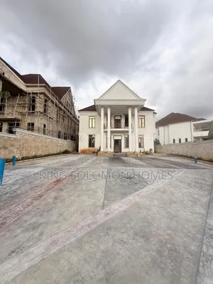 6bdrm Duplex in Asokoro for sale