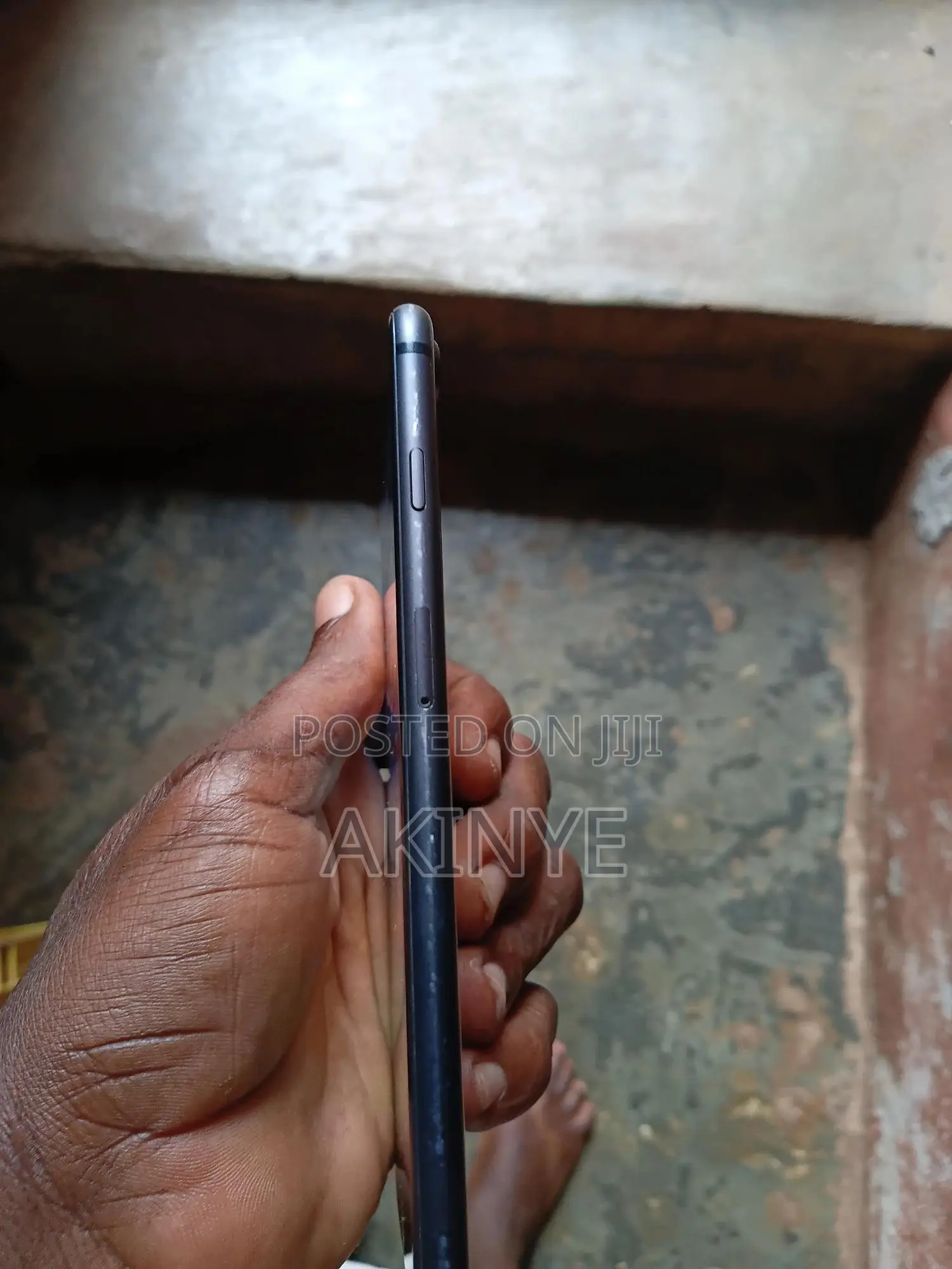 Apple iPhone 8 Plus 64 GB Black