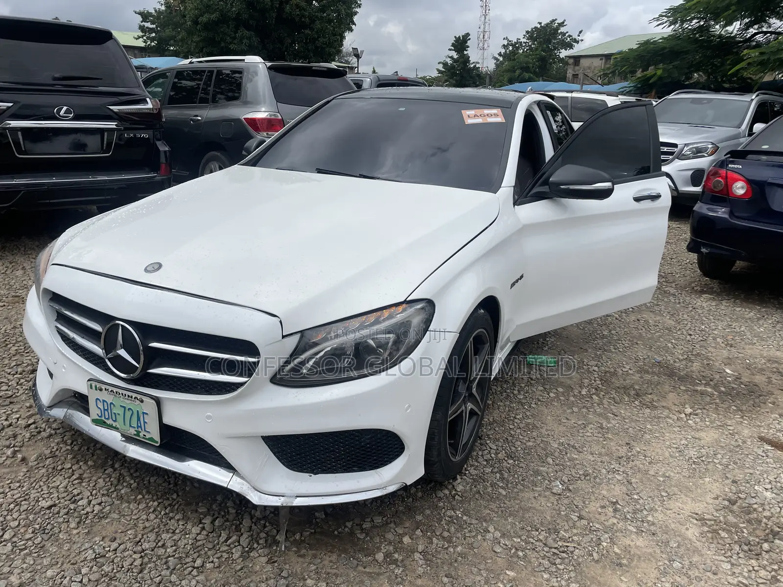 Mercedes-Benz C300 2017 White