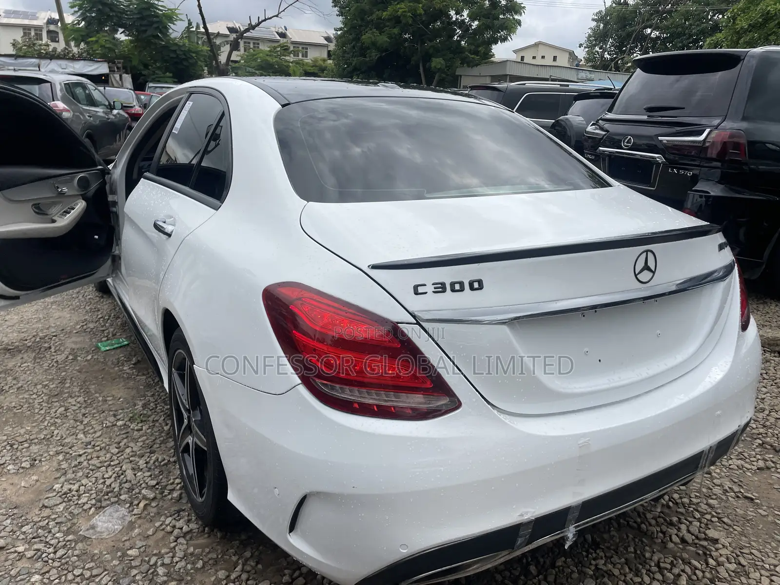Mercedes-Benz C300 2017 White