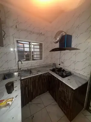 2bdrm Block of Flats in Phase 4, Kubwa for rent
