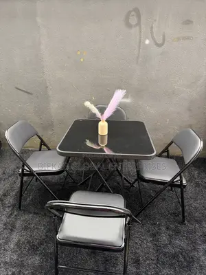 Foldable Chairs and Foldable Table