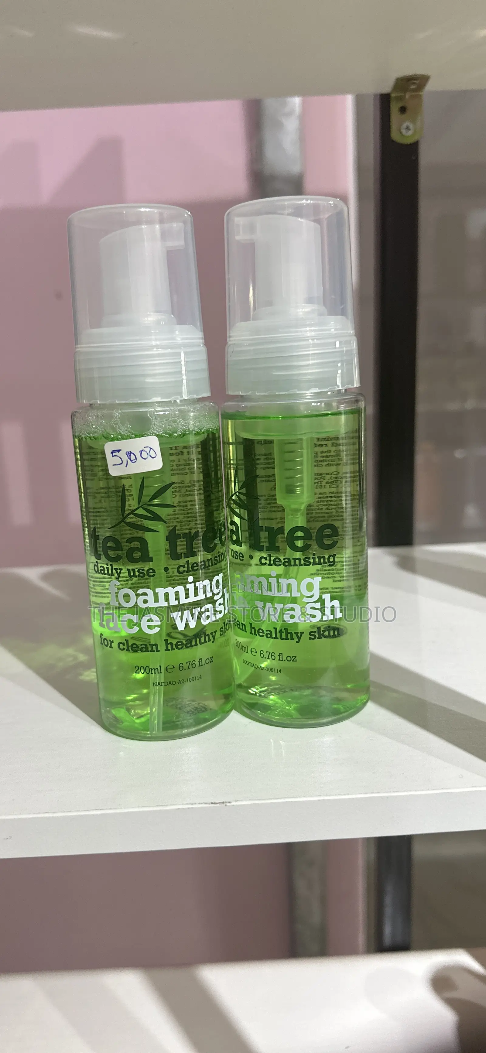 Tea Tree Foaming Face Wash