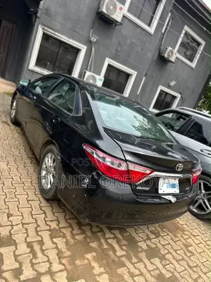 Toyota Camry LE 4dr Sedan (2.5L 4cyl 6A) 2017 Black