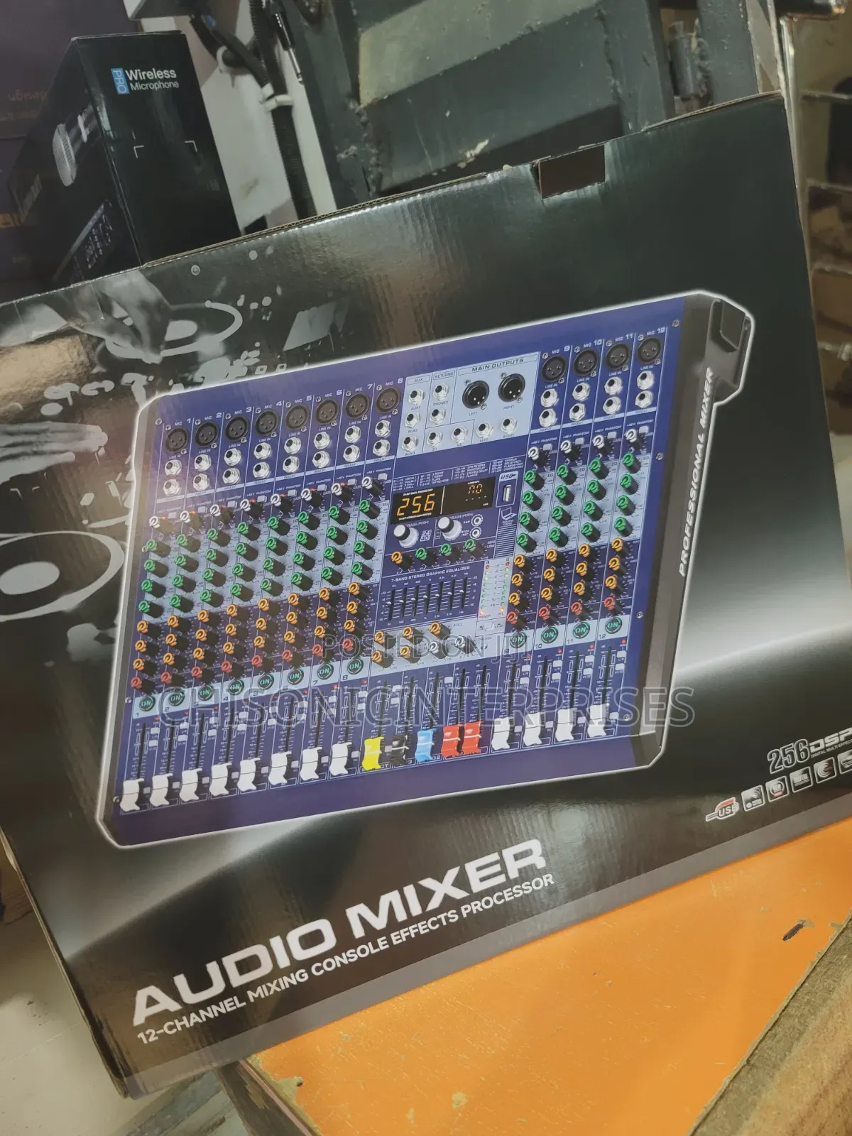 Yamaha 12 Channels Mixer DSP