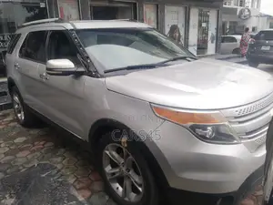 Ford Explorer 2013 Silver