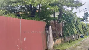 For Sale : Non Functional Hotel at Old Gra Port Harcourt