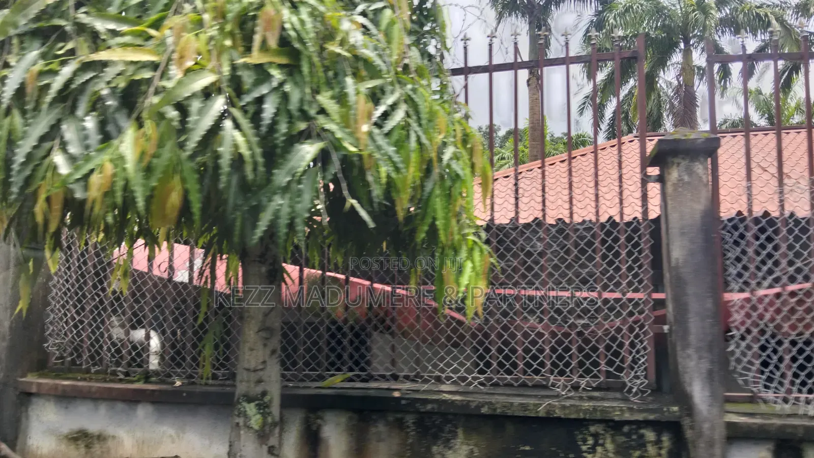 For Sale : Non Functional Hotel at Old Gra Port Harcourt