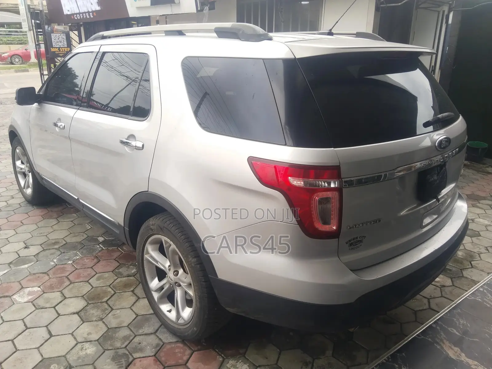 Ford Explorer 2013 Silver