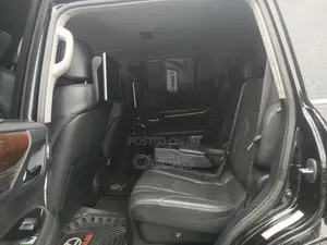 Lexus LX 500d 2016 Black