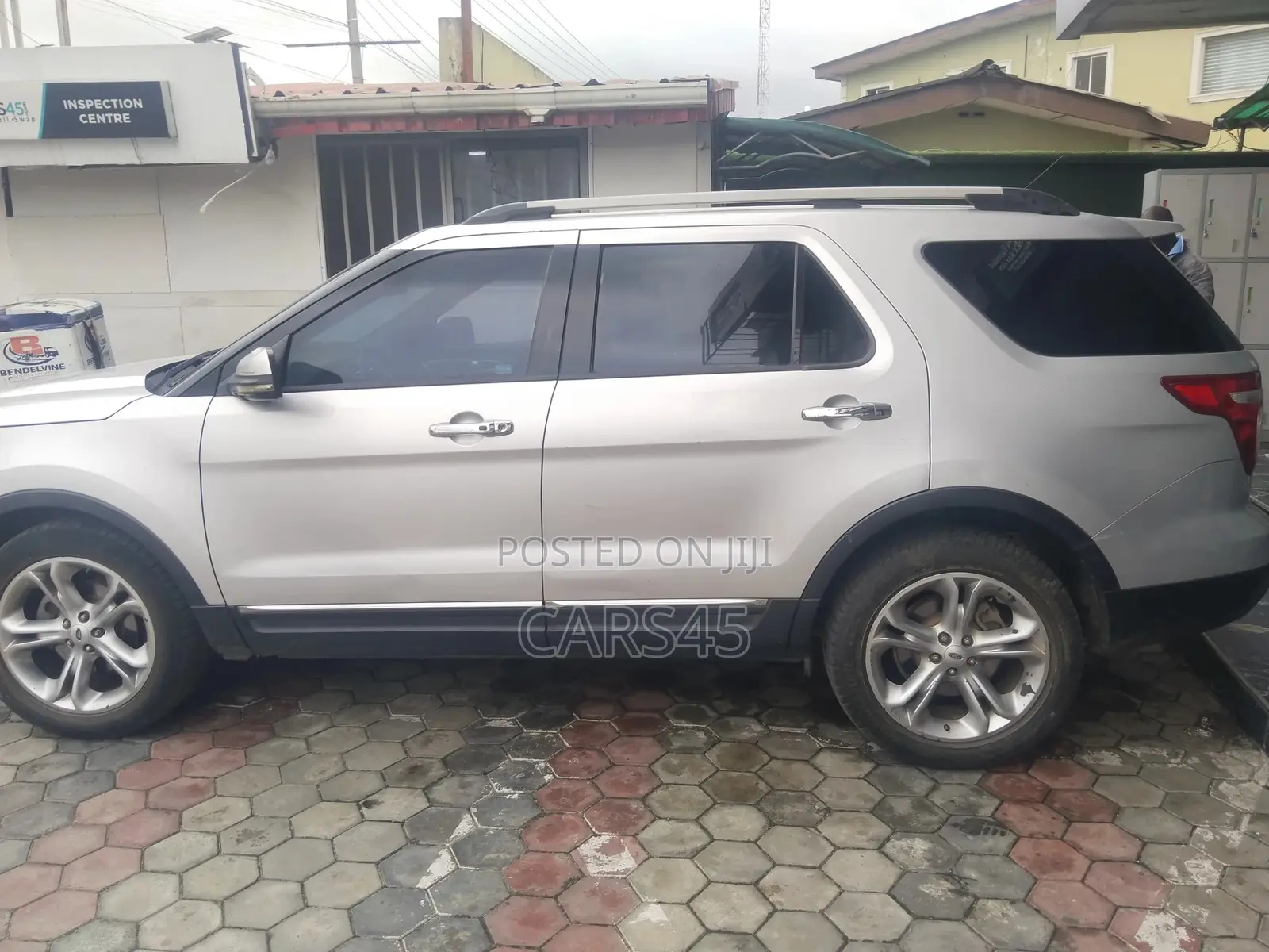 Ford Explorer 2013 Silver